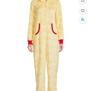 Winnie the Pooh Onesie/Snuggie